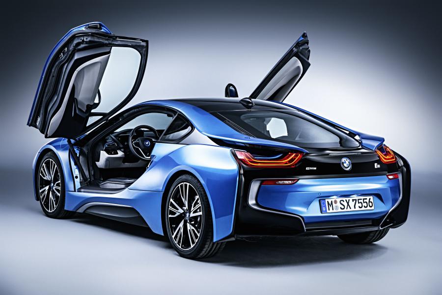  BMW i8 Pure Impulse Package 2014 года  (фото 11 из 15)